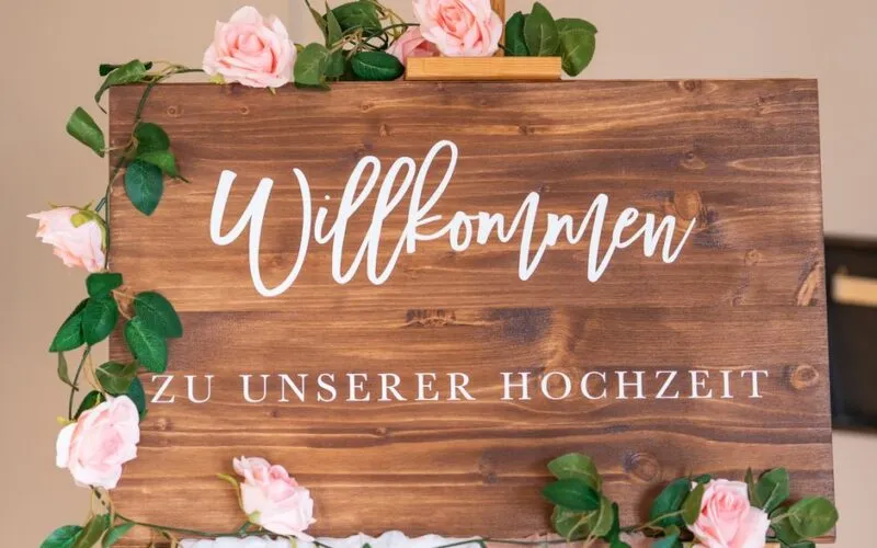 Tablica Powitalna Wesele DIY: 7 Praktycznych Porad na Niezapomniany Witacz