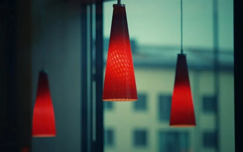 Abażur DIY: 5 Genialnych Pomysłów na Własnoręczne Wykonanie