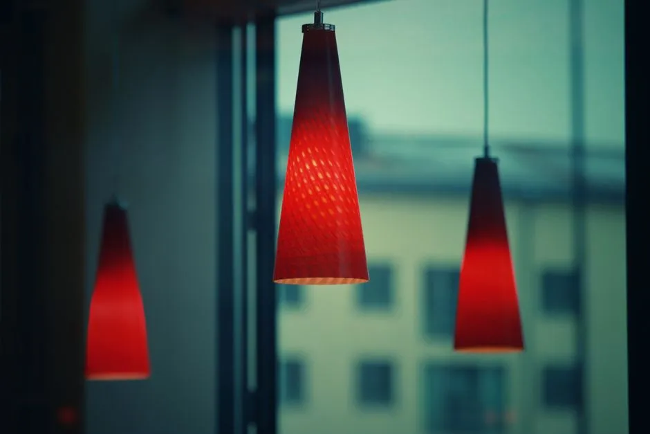 Abażur DIY: 5 Genialnych Pomysłów na Własnoręczne Wykonanie