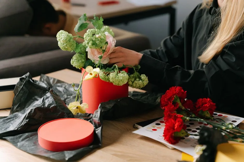 Kompletny DIY Flower Box - Zrób Pudełko z Kwiatami w 5 Krokach
